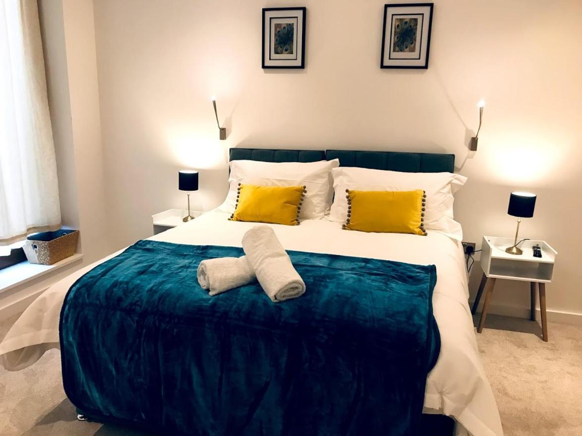 Maplewood Luxurious One-Bed Flat With Free Parking Hotell St Albans Eksteriør bilde