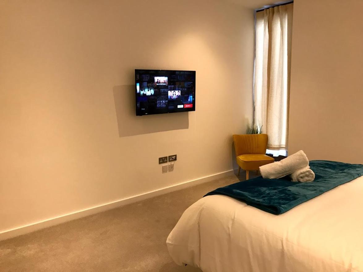 Maplewood Luxurious One-Bed Flat With Free Parking Hotell St Albans Eksteriør bilde