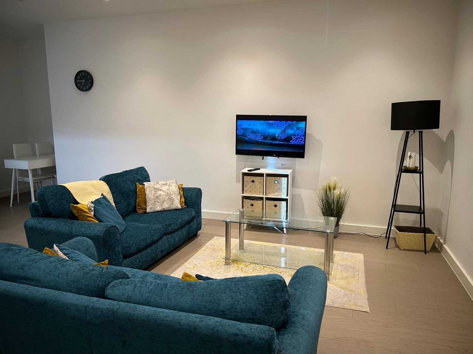 Maplewood Luxurious One-Bed Flat With Free Parking Hotell St Albans Eksteriør bilde