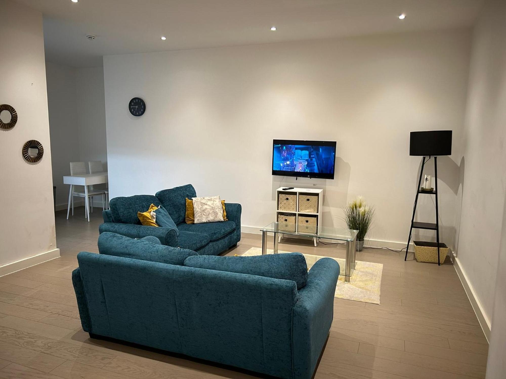 Maplewood Luxurious One-Bed Flat With Free Parking Hotell St Albans Eksteriør bilde